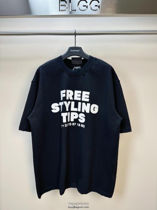 半袖Tシャツバレンシアガコピー ブランド 販売軽やかな印象上品で優しい雰囲気に_0_1