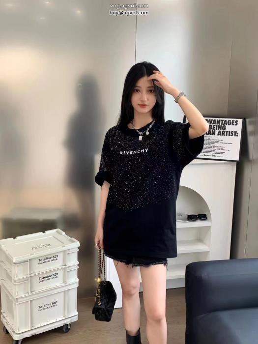 GIVENCHY半袖Tシャツスタイリッシュ2023は継続系のトレンドスーパー コピー 安心 _0_1