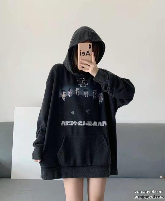 新作限定華やかキュート大人っぽいデザイン偽 ブランドパーカーbalenciaga_0_2