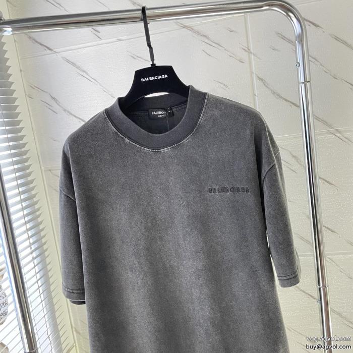 素敵な夏の定番アイテム少量入荷☆限定モデルブランド コピー 専門balenciaga半袖Tシャツ_0_3