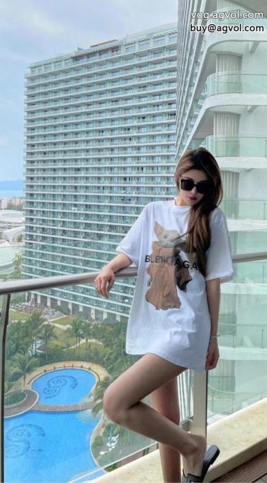 balenciagaカワイイ雰囲気完売必須☆お早めに半袖Tシャツブランド 通販 激安_0_3