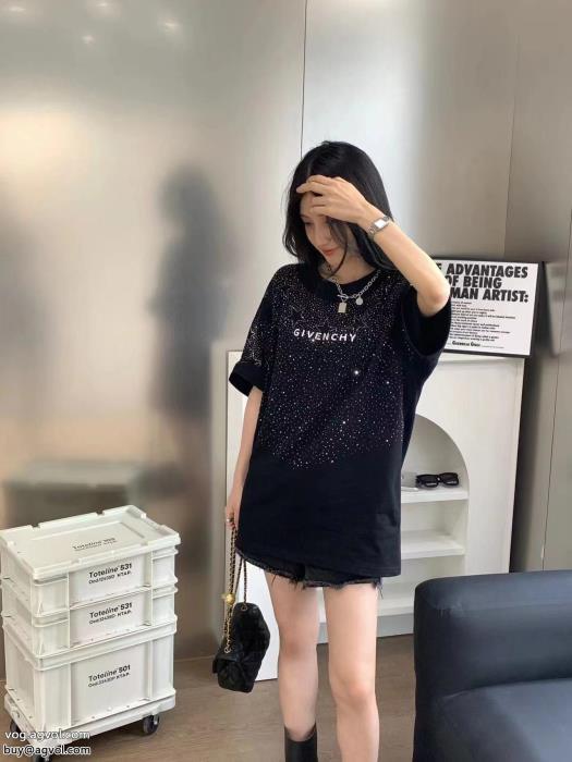 ジバンシーブランド 品 コピー芸能人愛用ブランド期間限定半袖Tシャツ_0_2