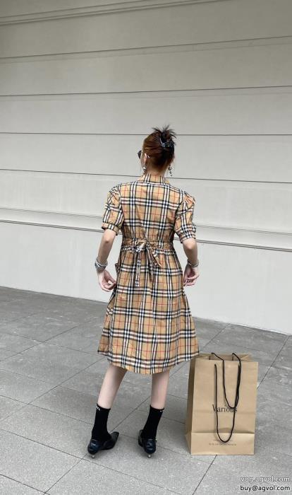 ワンピースブランド コピー 通販大変お買得根強い人気定番商品BURBERRY_0_1