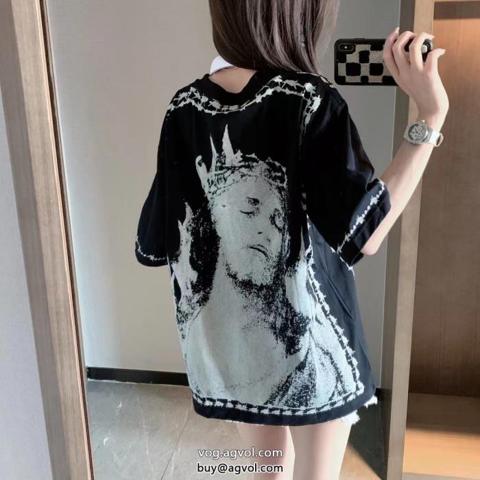 発表の新作モデル通気性のいい半袖Tシャツコピー ブランド 優良GIVENCHY_0_1