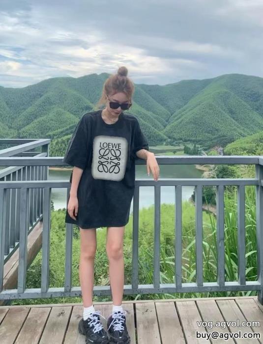 スーパー コピー ブランド 通販超大特価爽やかさ半袖TシャツLOEWE_0_1