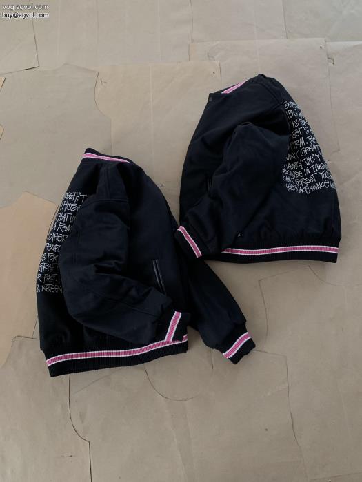 STUSSY今季は色を使った注目新品着心地の良いコートスーパー コピー 販売_0_1