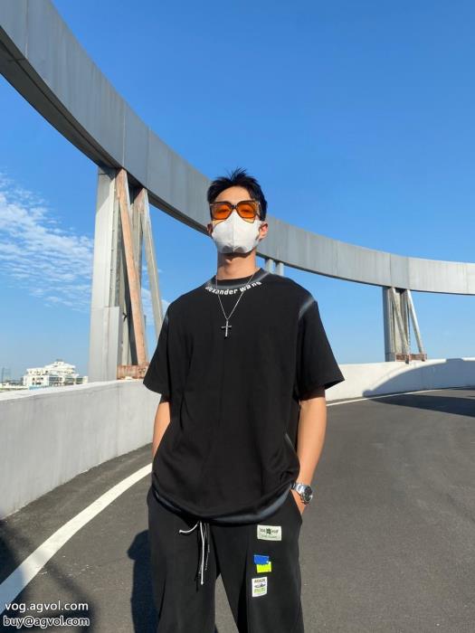 偽物 通販 引き続き人気のアイテム今年もトレンドアレキサンダーワン半袖Tシャツ_0_3