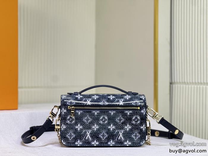 ブランド アクセサリー 激安バッグLOUIS VUITTON大変お買得大人の余裕が漂う_0_2