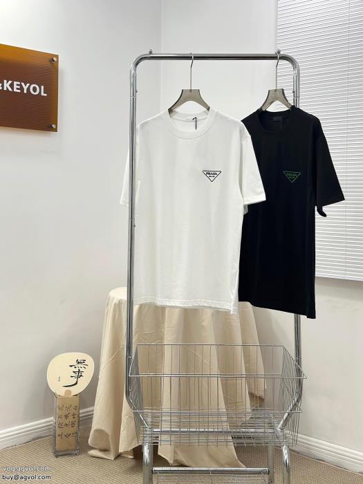 プラダスーパー コピー 通販 優良印象に残るデザイン高級感ある半袖Tシャツ_0_0