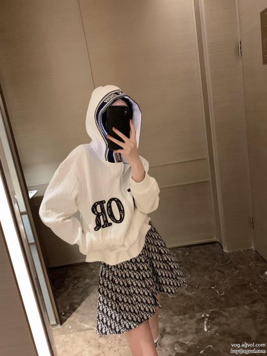 DIORスーパー コピー 販売独特の存在感完売必須コート_0_3