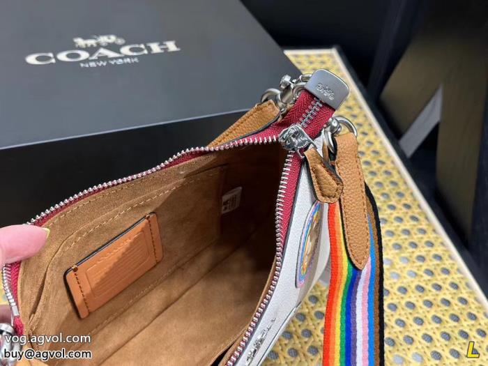 バッグスーパー コピー 販売COACHカワイイ雰囲気SS23カッコいい _0_0