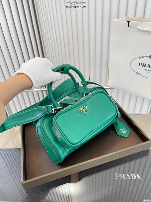 スペシャルプライスお色味たくさん大人気PRADAバッグ激安 ブランド 通販_0_4
