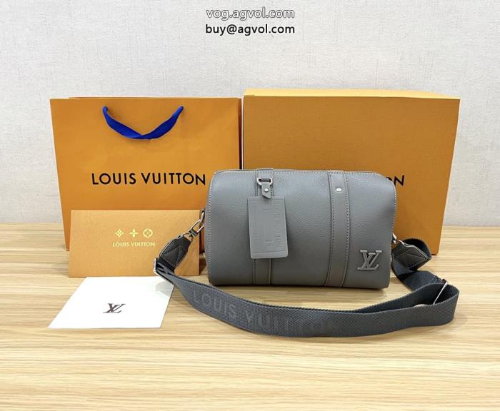 ショルダーバッグ激安 ブランドLOUIS VUITTONお洒落度が一段アップするコーデの主役_0_2
