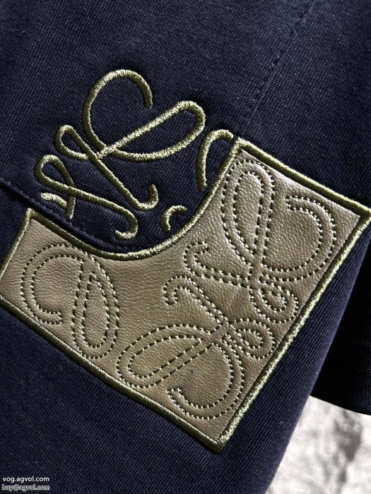 ロエベ偽 ブランド 販売半袖Tシャツ海外よりお届け　限定品トレンドスタイル_0_4