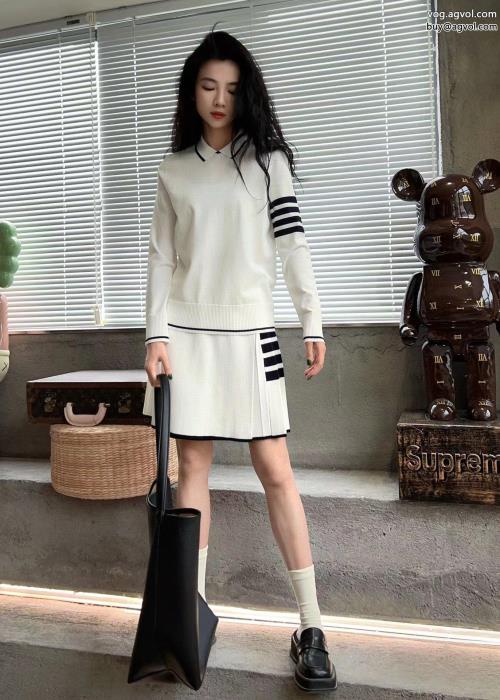 ブランド 激安 2023の新作最新話題沸騰中セットTHOM BROWNE_0_1