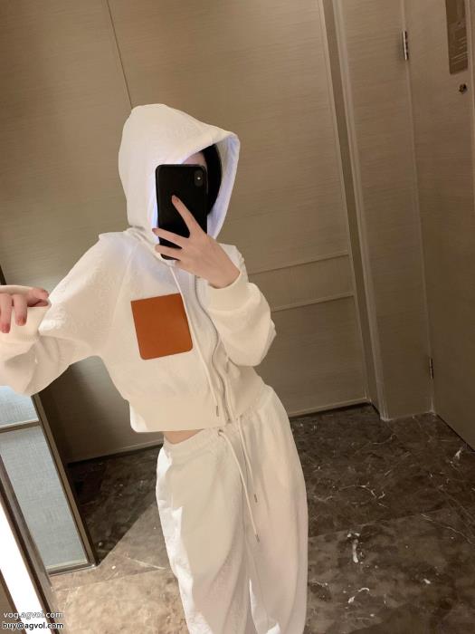 コピー 商品 ブランドセット話題のブランド期間限定セールロエベ_0_3