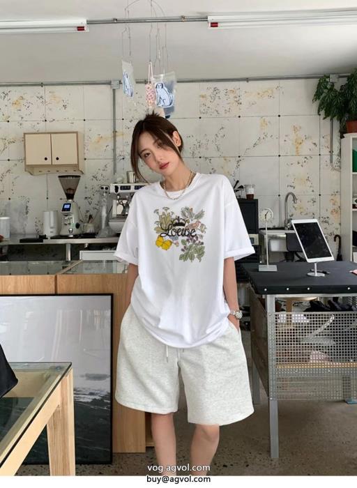 半袖Tシャツカジュアルなスタイルセンス抜群ブランド コピー 安心LOEWE_0_3