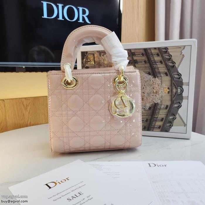 DIOR海外限定モデル 新作夏らしい品格が漂うバッグ偽 ブランド_0_0