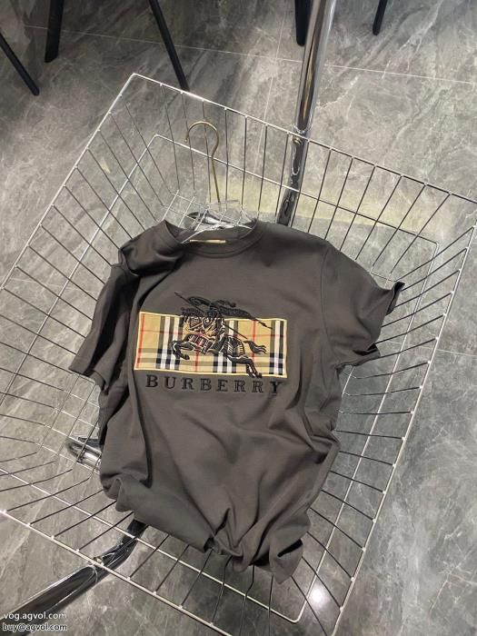 BURBERRYブランド コピー 販売限定生産品ロゴがかっこいい半袖Tシャツ_0_1