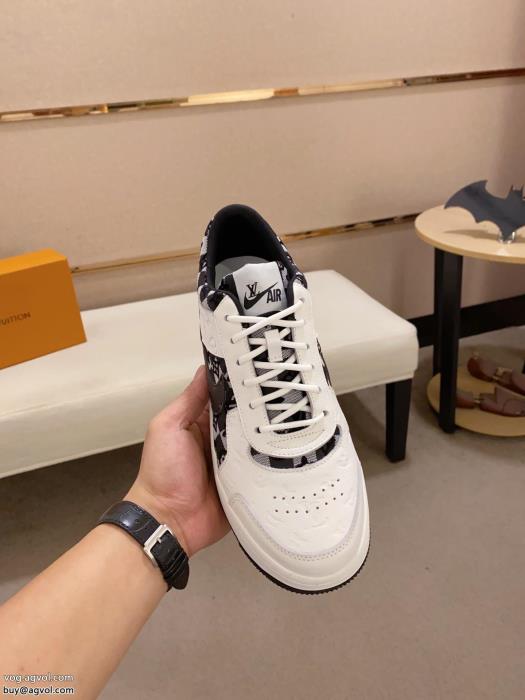 スニーカーブランド コピー 安心LOUIS VUITTONトレンドスタイル完売必須_0_0