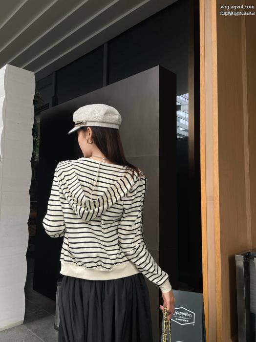 偽物 ブランド 販売セットより格上げしてアイドル着用PRADA_0_1