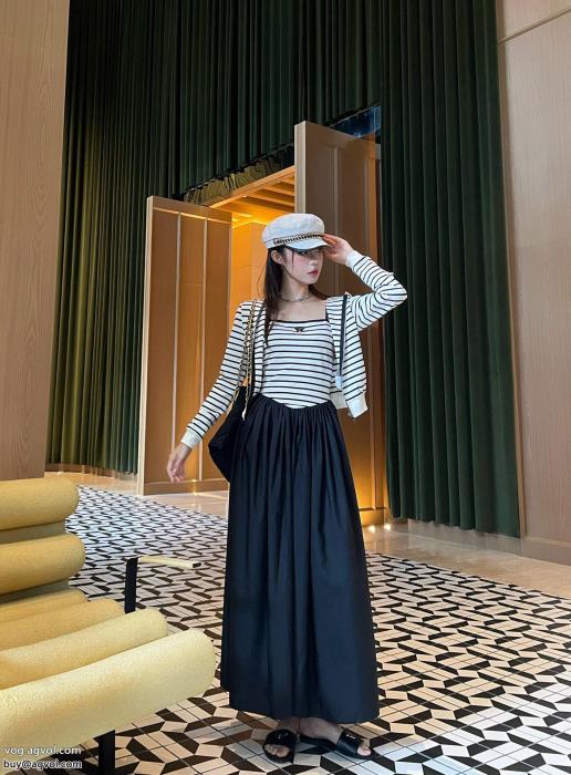 偽物 ブランド 販売セットより格上げしてアイドル着用PRADA_0_2
