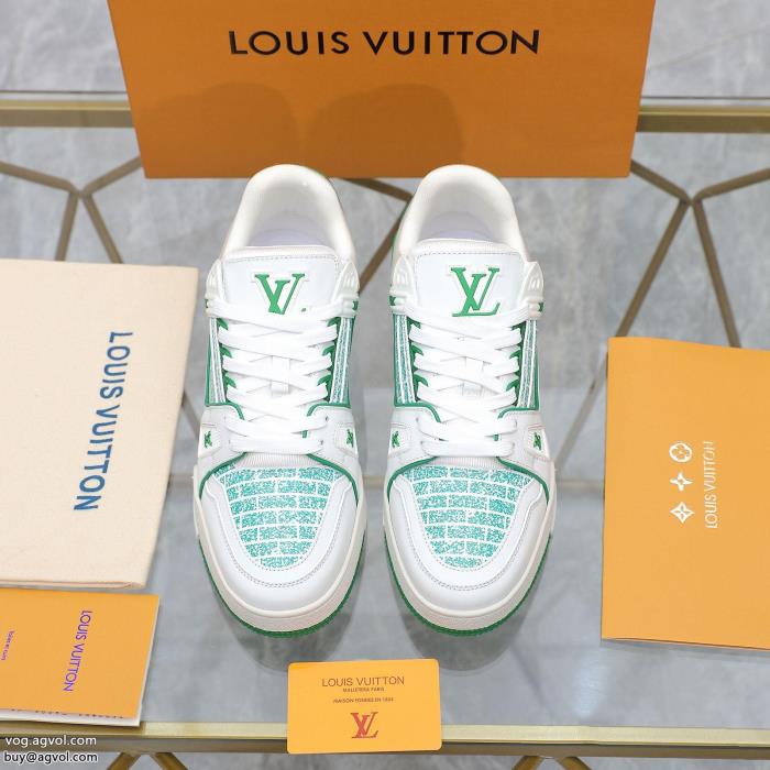激安 ブランド最前線2023高い品質を誇るスニーカーLOUIS VUITTON_0_2