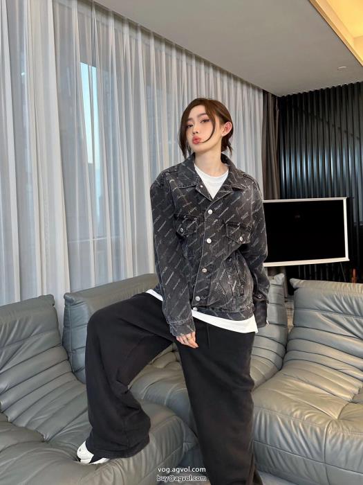限定特大セール売切続出　ブランド スーパー コピー 優良コートbalenciaga_0_2