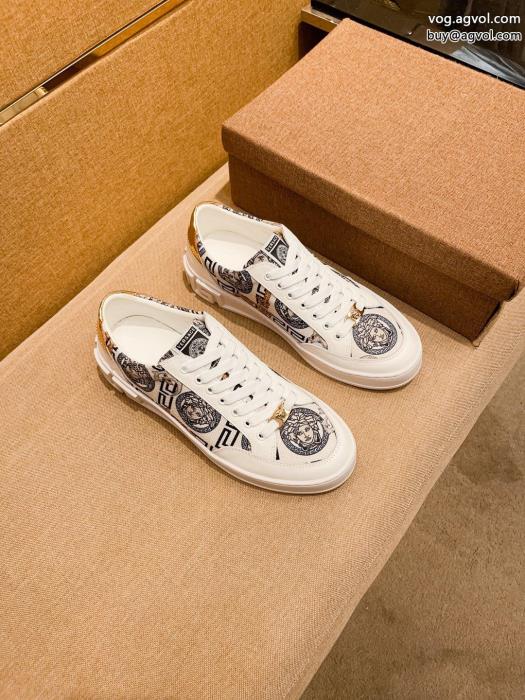 スニーカー2023トップス最新情報をチェック23新作セールブランド 通販VERSACE_0_1
