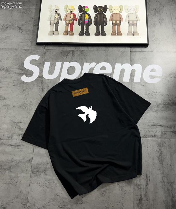人気沸騰中！おしゃれ新品ギフト最適ルイ ヴィトンスーパー コピー ブランド半袖Tシャツ_0_4