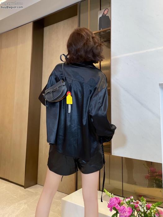 注目!22-23AW大好評ロエベ長袖シャツコピー 商品 販売_0_1
