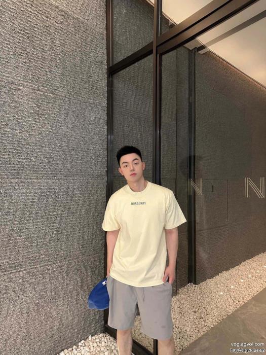 BURBERRYブランド スーパー コピー 優良大人で素敵北欧ブランド半袖Tシャツ_0_2