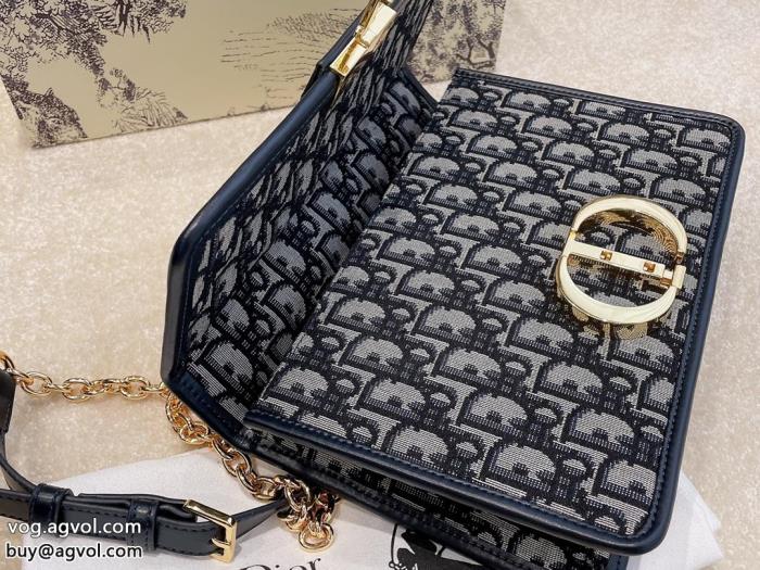 DIORSS23極上発売新しい斬新なスタイルコピー ブランドバッグ_0_1