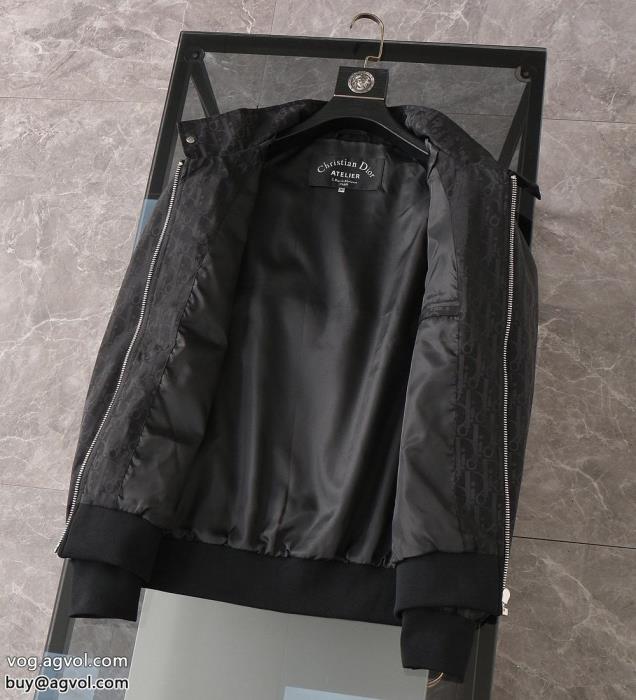 ジャケットブランド 偽物 通販DIORキュートな印象大人っぽく着こなせる_0_4