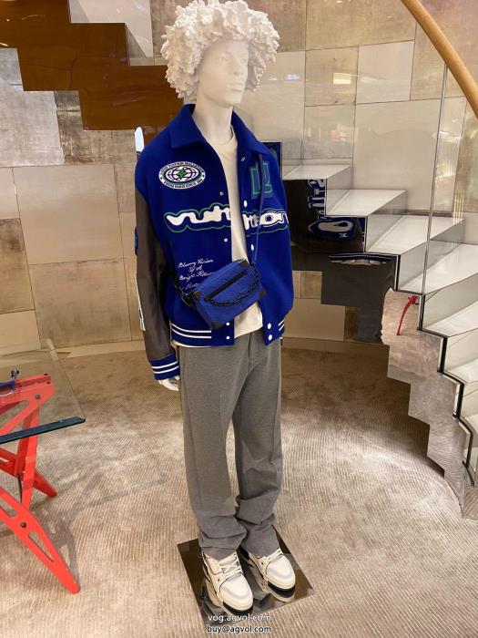 春の新生活人気急上昇中ジャケットLOUIS VUITTONブランド 通販 激安_0_0