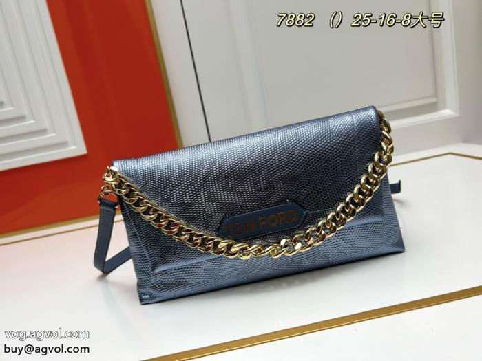 ブランド コピー 着払いTOM FORD落ち着きある夏の買い必須！バッグ_0_4