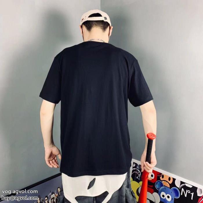 半袖Tシャツ高級感が好評ですドレスアップ効果も抜群コピー 品 販売LOUIS VUITTON_0_0