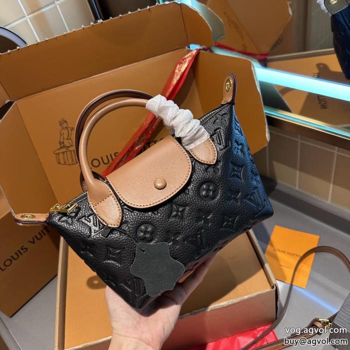 バッグ通販 ブランドLOUIS VUITTONお早めに控えめにしてヘルシーな印象_0_1