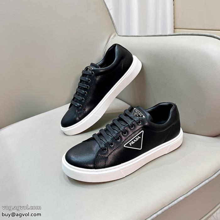 新商品☆完売必至お洒落さんの愛用率が高いスニーカーコピー 通販PRADA_0_1