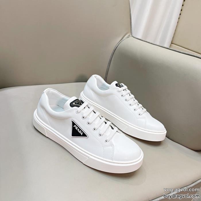 新商品☆完売必至お洒落さんの愛用率が高いスニーカーコピー 通販PRADA_0_4