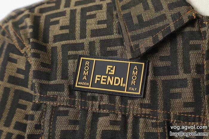 コートブランド コピー 優良機能的なアイテム23SS 異素材FENDI_0_3