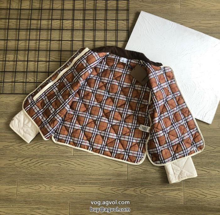 コピー ブランド 販売高級感が溢れたギフト最適BURBERRYコート_0_2