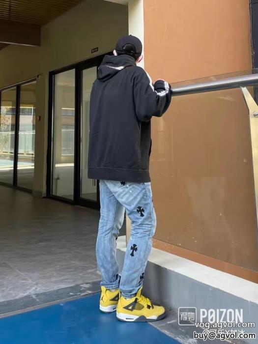 ブランド コピーコートStone Island話題のアイテム日本未入荷カラー_0_0