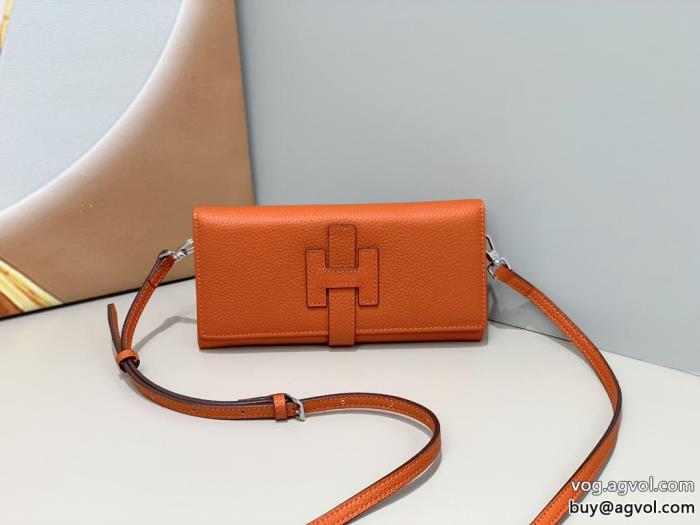 ブランド 偽物 通販バッグ限定SALE人気モデル愛用エルメス_0_3