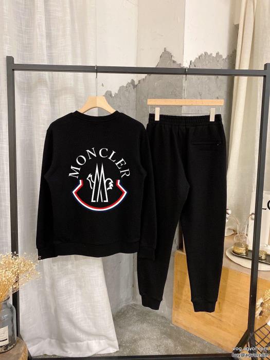 セットMONCLER万能アイテム話題の新作到着偽物 ブランド 販売_0_2
