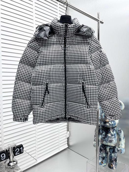 ブランド 偽物 通販プレミアム品質目を惹くダウンジャケットMONCLER_0_0