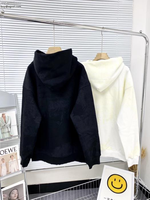 ブランド コピーbalenciagaパーカー一気にトレンド感満載な着こなし日本完売_0_2