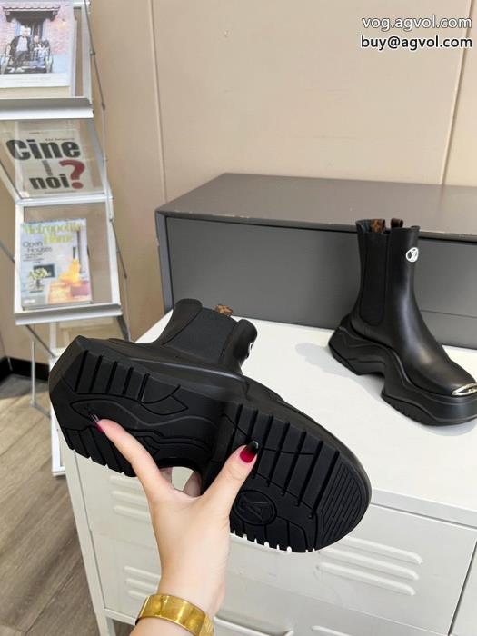 ショートブーツ視線を集めて売切れ必須LOUIS VUITTON偽物 ブランド ショップ_0_3