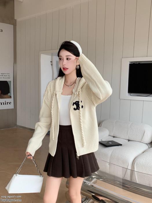 新作限定便利でめちゃ可愛洗練された魅力が光るコートCELINE偽 ブランド 販売_0_4
