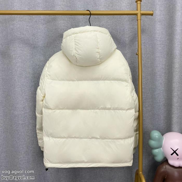 ダウンジャケットブランド 品 コピー幅広い着ができる優れた人気話題Stone Island_0_1